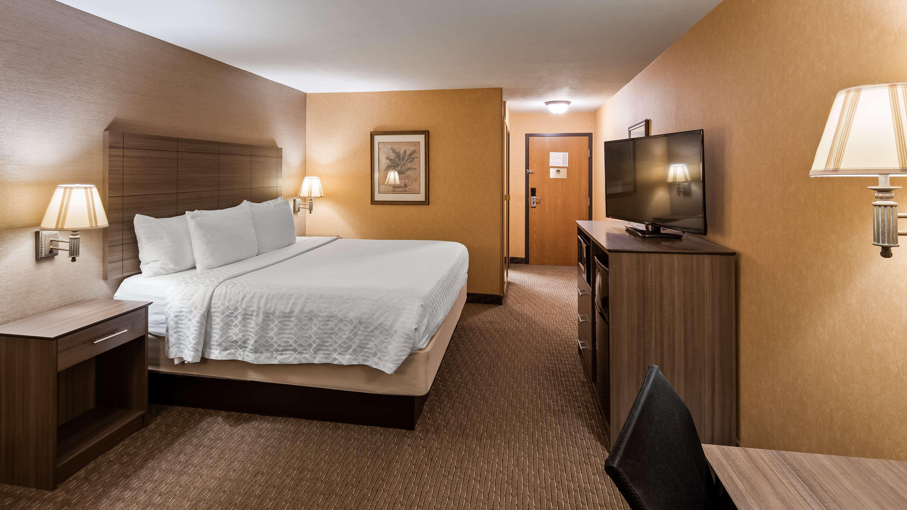 Best Western Plus North Canton Inn & Suites Zewnętrze zdjęcie