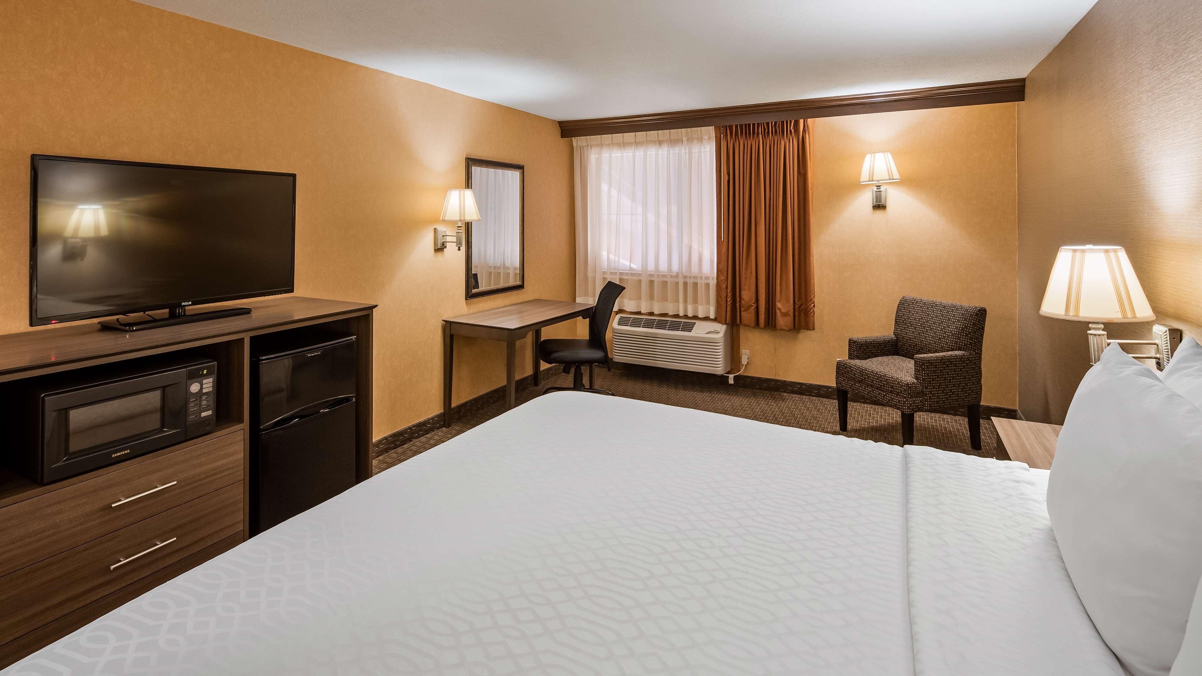 Best Western Plus North Canton Inn & Suites Zewnętrze zdjęcie