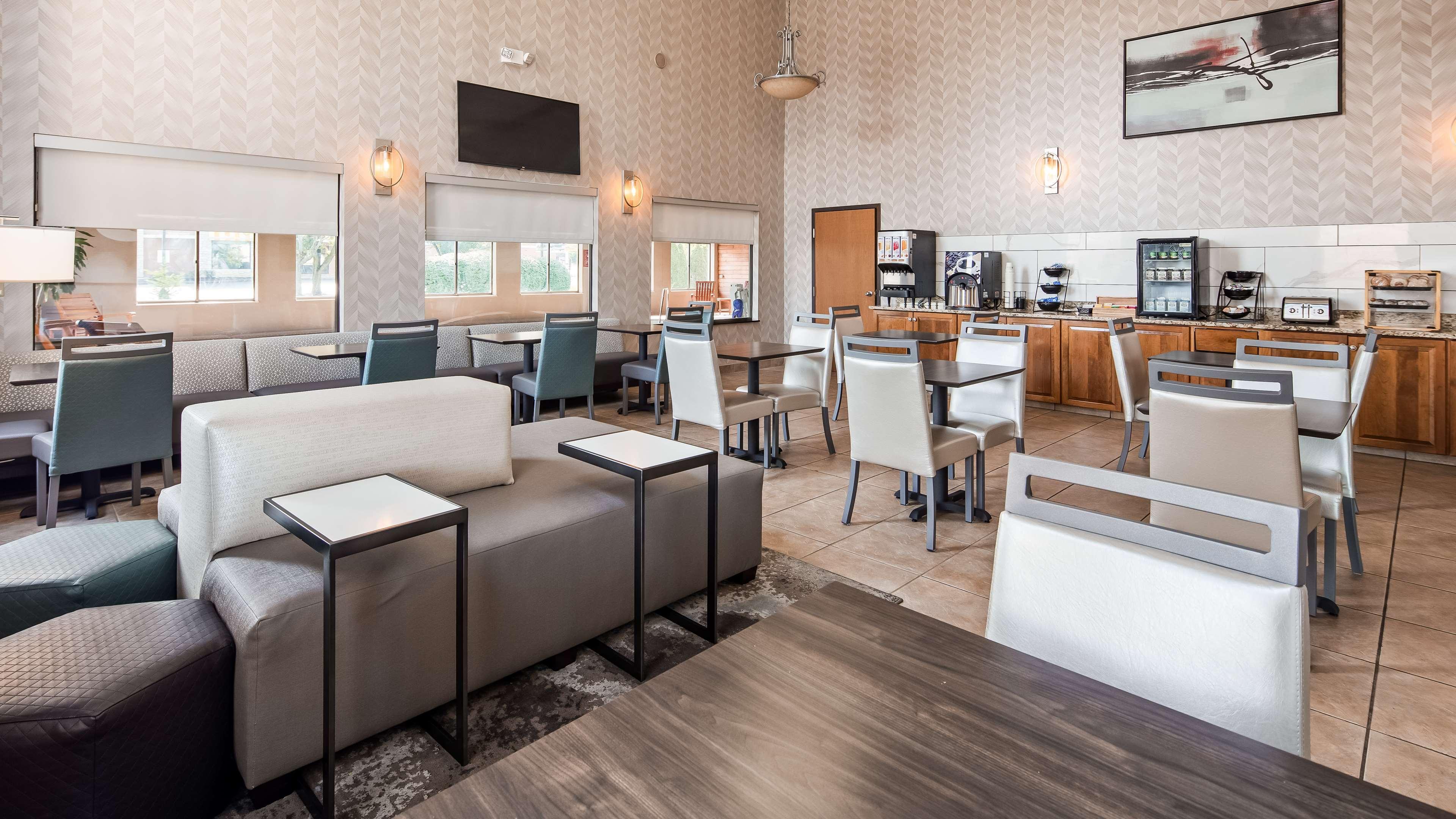 Best Western Plus North Canton Inn & Suites Zewnętrze zdjęcie