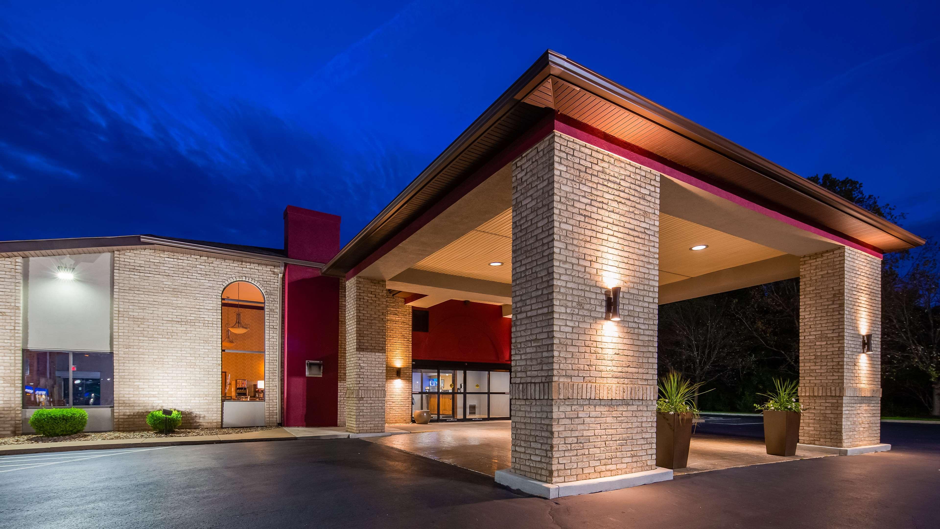 Best Western Plus North Canton Inn & Suites Zewnętrze zdjęcie