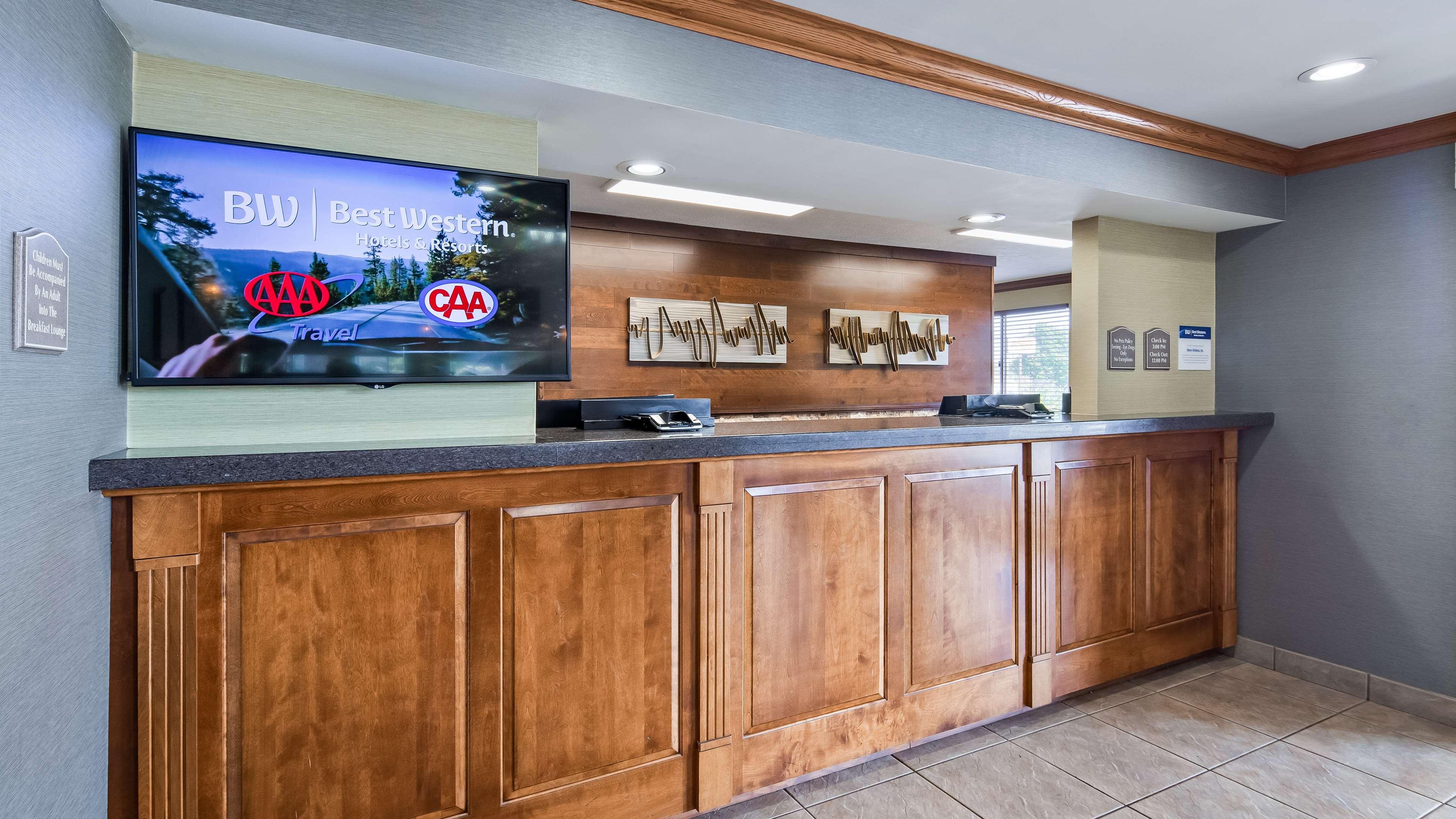 Best Western Plus North Canton Inn & Suites Zewnętrze zdjęcie